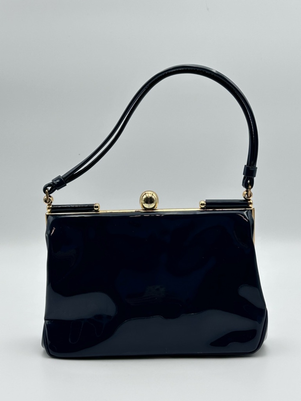 Vintage 50s Coblentz Original Perma Plastic Patent Handbag
Shoulder Bag
MCM
Navy